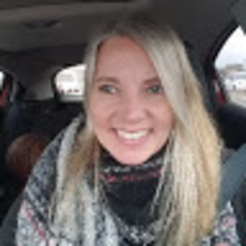 Meet your Posher, Stephanie